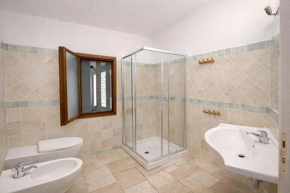 Lush Residenza Abbaechelu B4-1Bed Apartment sleep4 Apartment in Pula