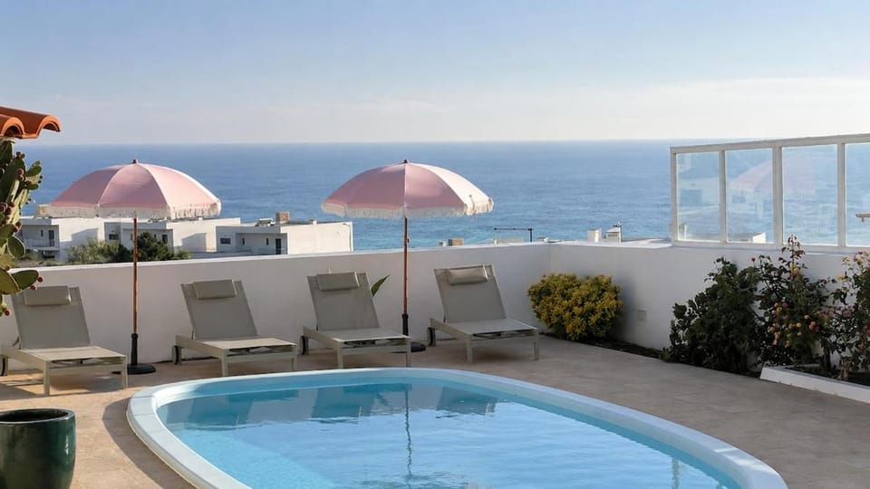 Ericeira Oasis Pool&Garden - Panoramic Ocean Views House in Ericeira