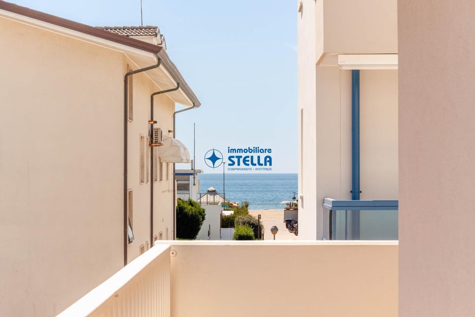 Property building, Sea view