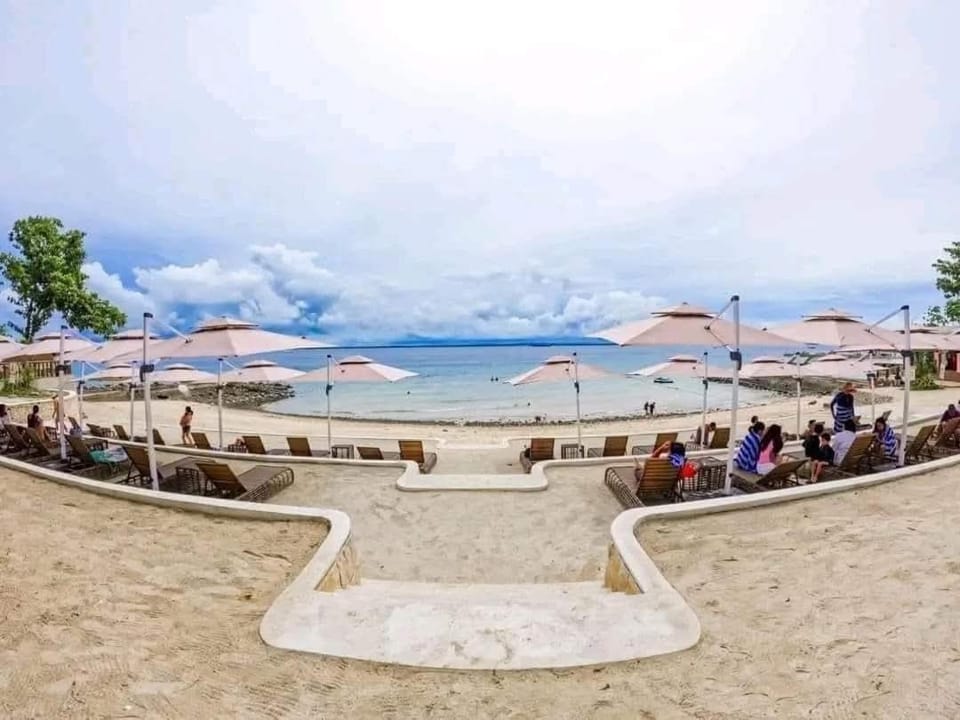 The Mactan Newtown Staycation Apartment in Lapu-Lapu City