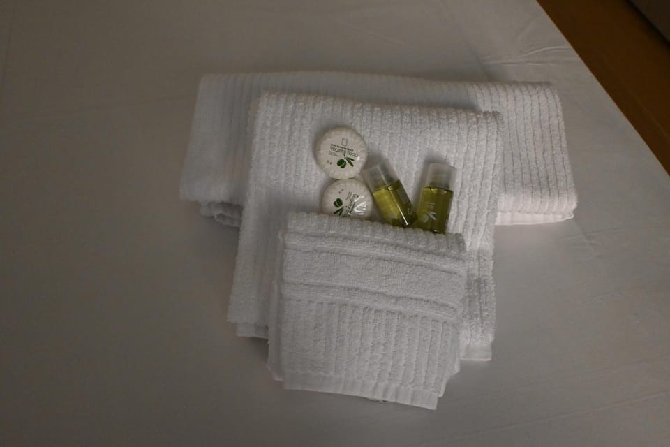 towels, towels