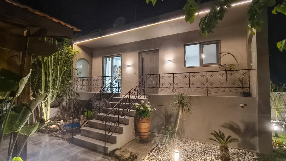 Casa Avgeri 750m from Afandou Beach Villa in Rhodes, Greece