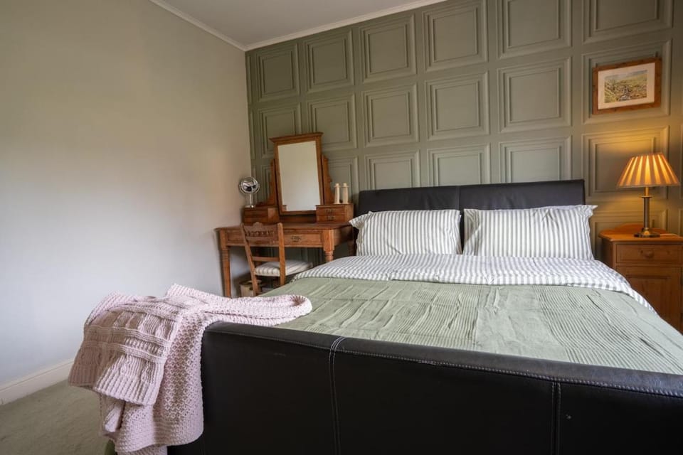 Wisteria Corner - Tranquil Home, friends & family House in Chesterfield