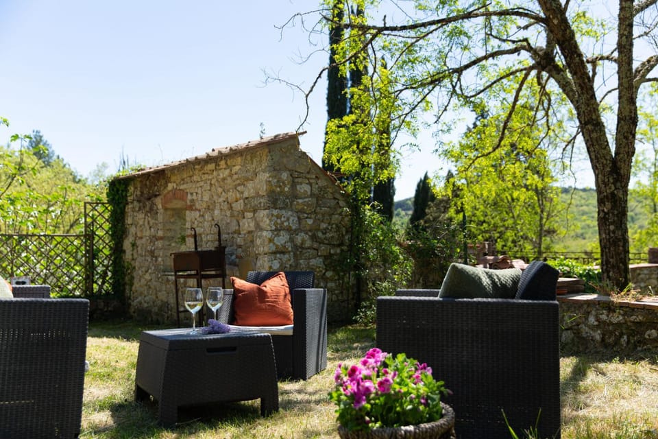 Chianti country retreat 10 pax Villa in Castellina in Chianti