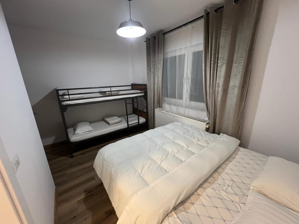 Oasis Retreat Center Hostel in Romania