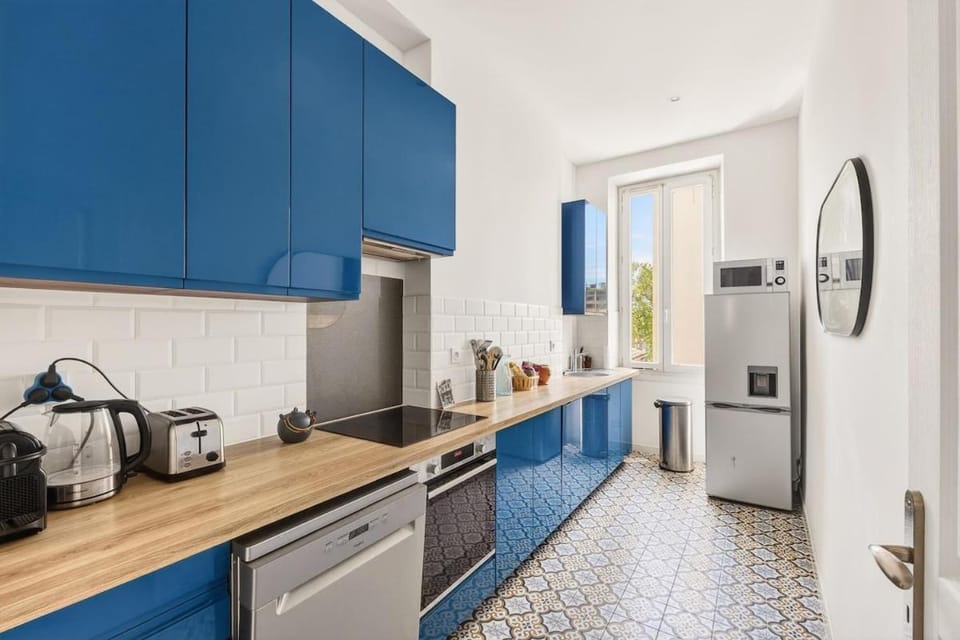 Stylish 1BR flat near Chartreux metro station Apartment in Marseille