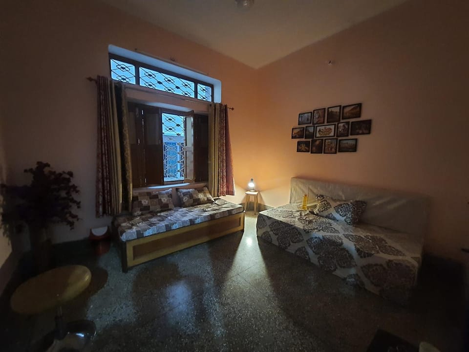 Shiv Kutir Apartment in Varanasi