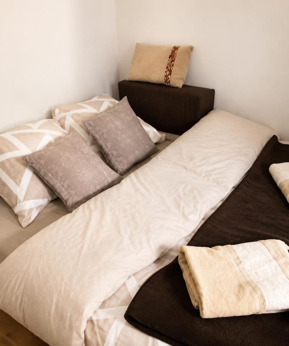 Studio 9m2 30 NUITS MINIMUM à bail mobilité Apartment in Paris