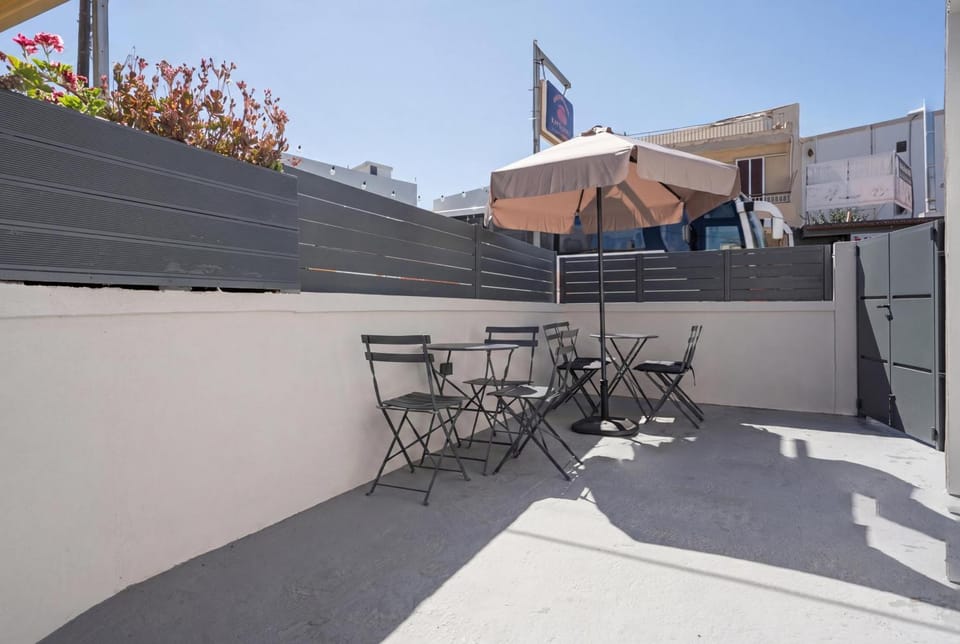 Patio, Day, View (from property/room), Dining area