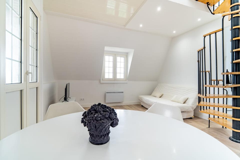 Logement de Charme en Normandie - Sejour d'Exception a 7 Villa in Trouville-sur-Mer