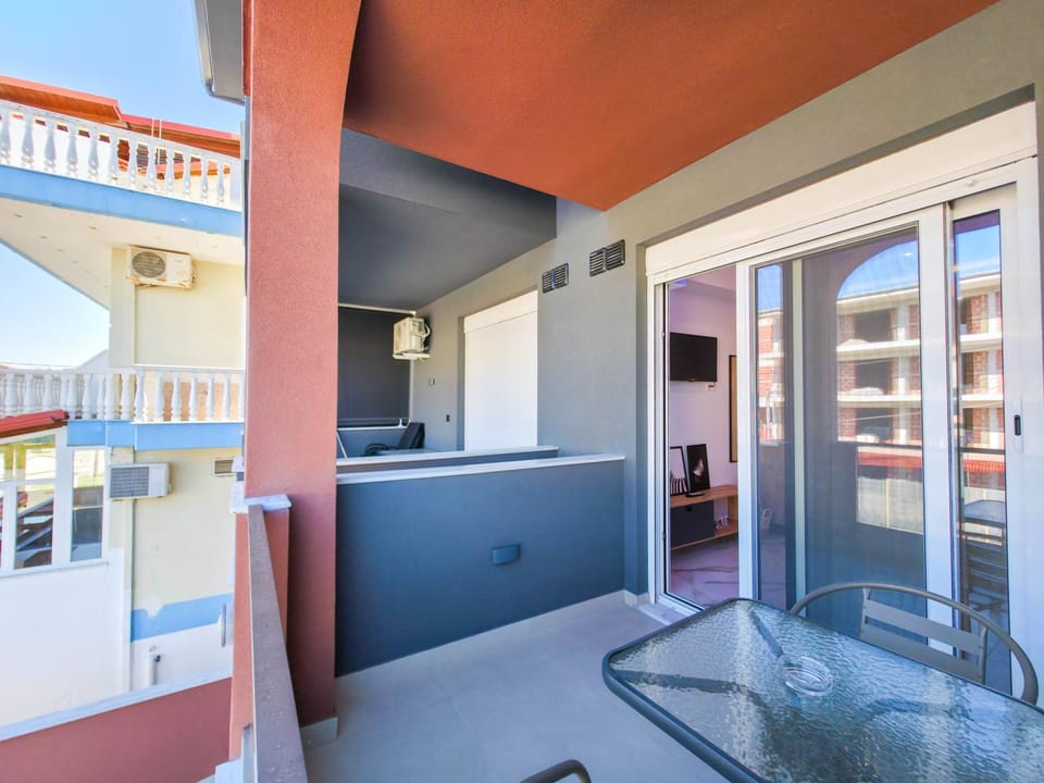 View (from property/room), Balcony/Terrace