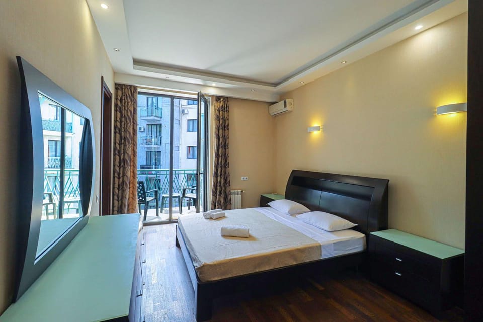 Spacious Sololaki 2BR with Balcony - by Wehost Apartment in Tbilisi, Georgia