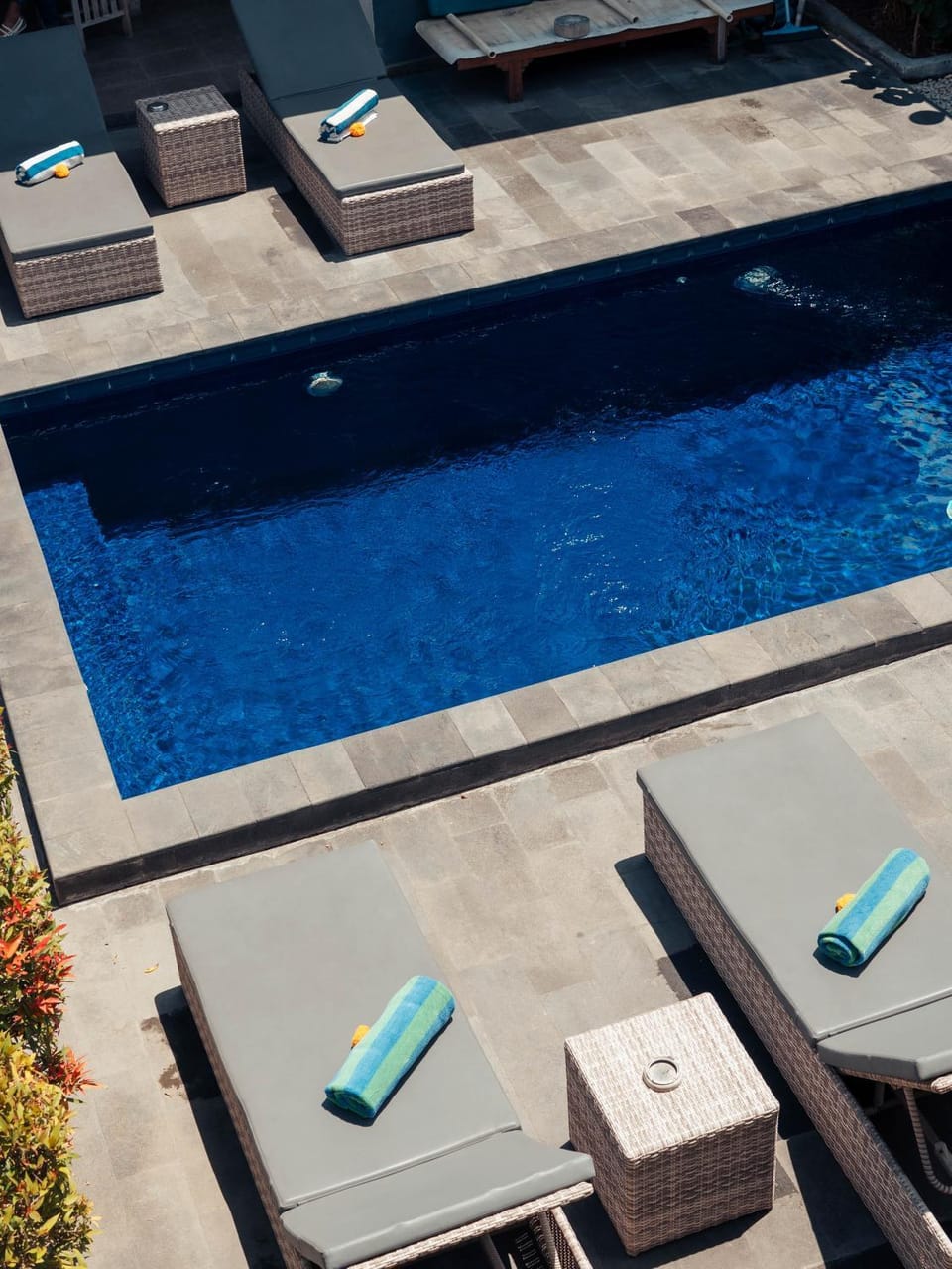 Property building, Swimming pool