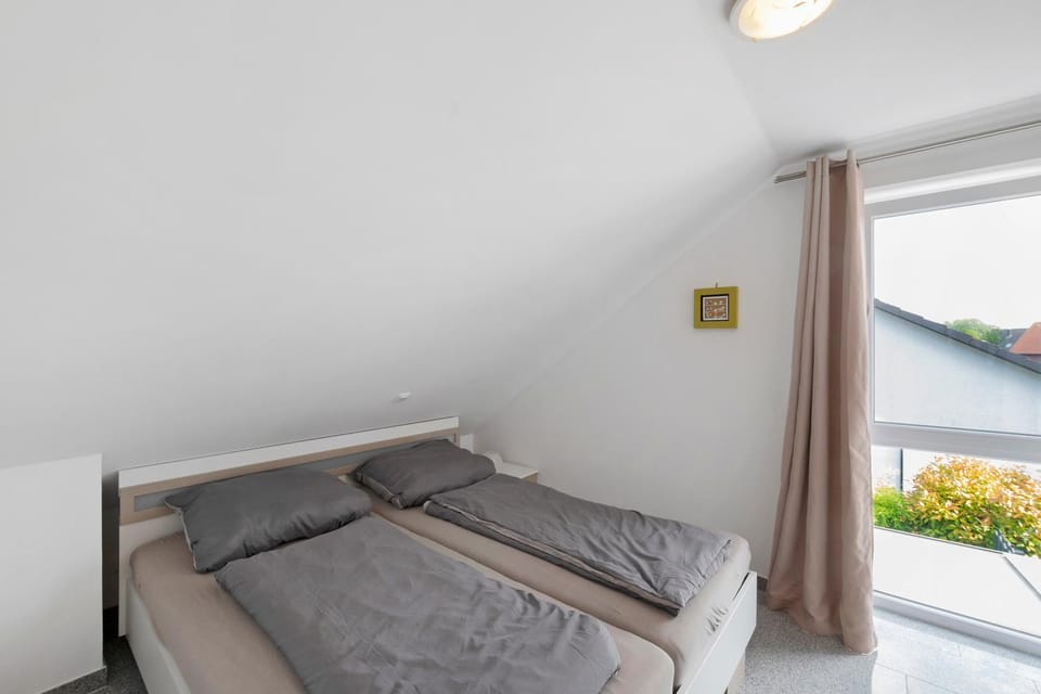 Property building, Living room, Bedroom