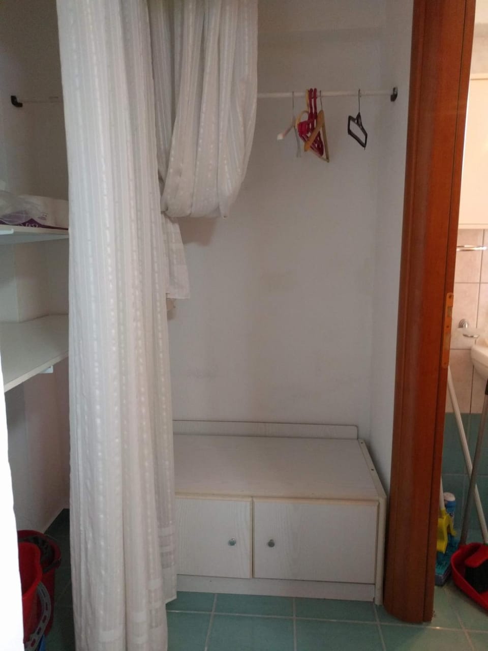storage, wardrobe