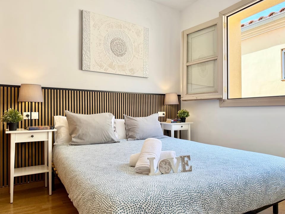 Elegant Luxury Apartment in the City Center by TuriVida Apartment in Malaga