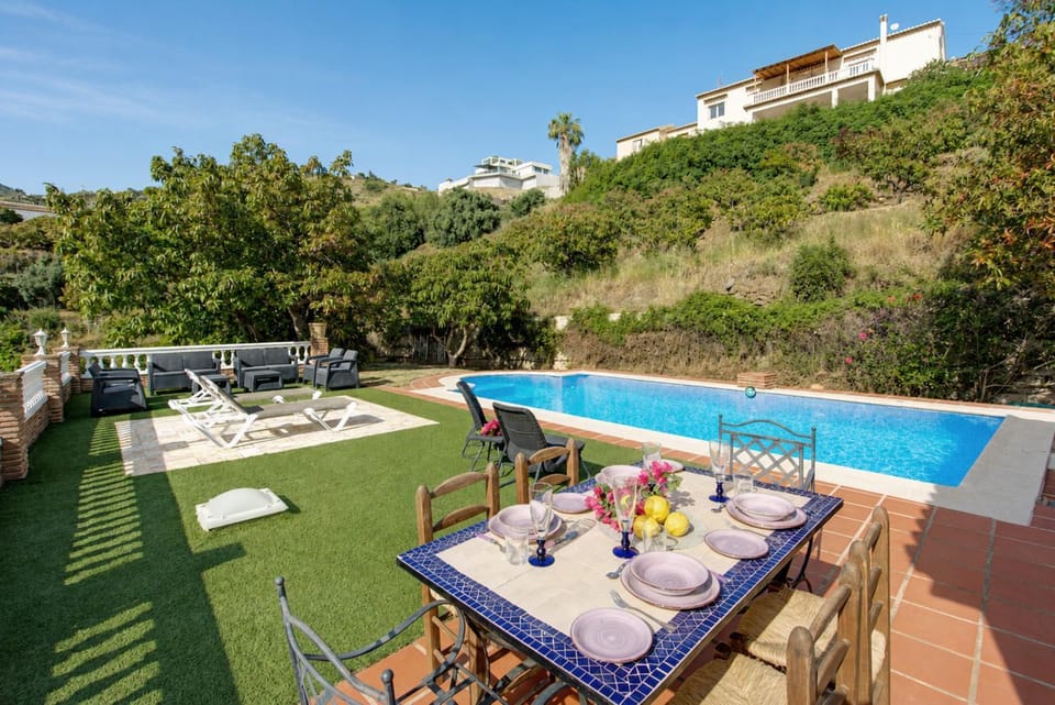 Garden, Balcony/Terrace, Dining area, Swimming pool, Open Air Bath, sunbed