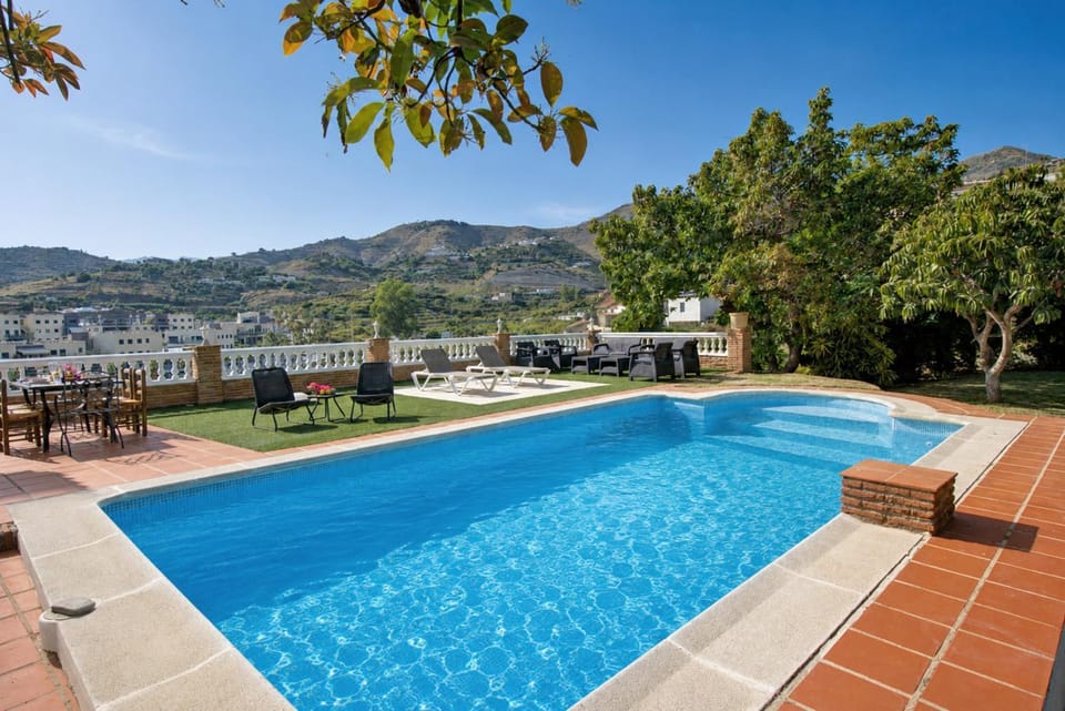 Natural landscape, Swimming pool, Open Air Bath