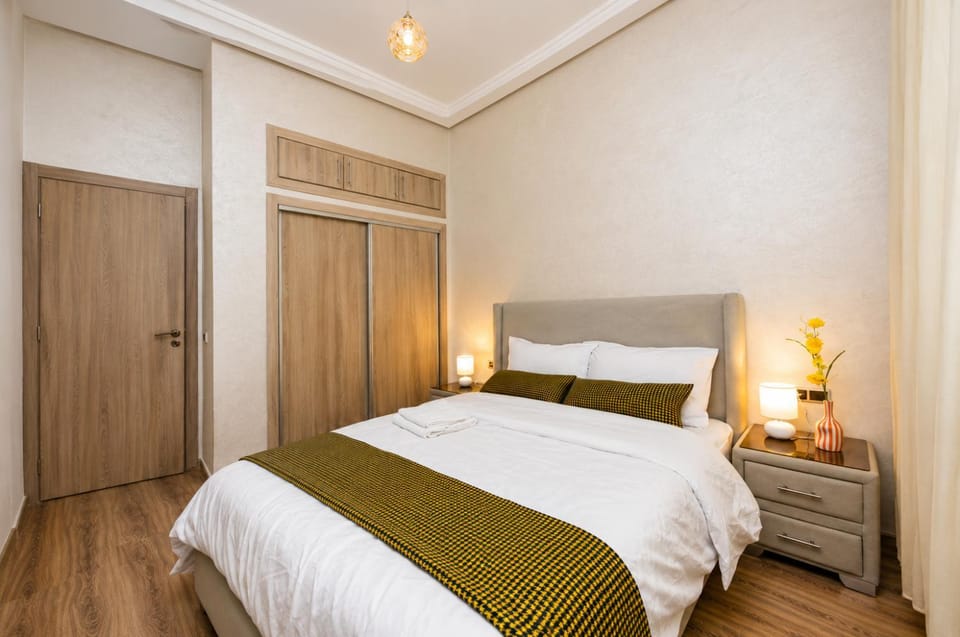 Bed, Photo of the whole room, Bedroom, Garden view, heating, air conditioner