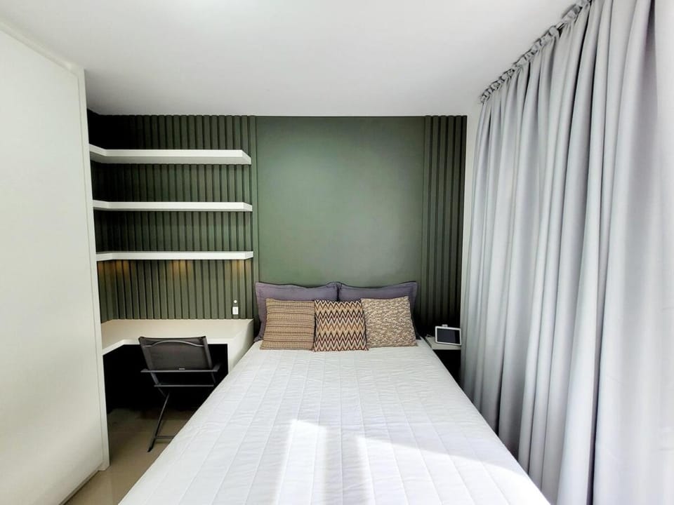 Comfort and Convenience, with Air Conditioning and Parking Space Apartment in Curitiba