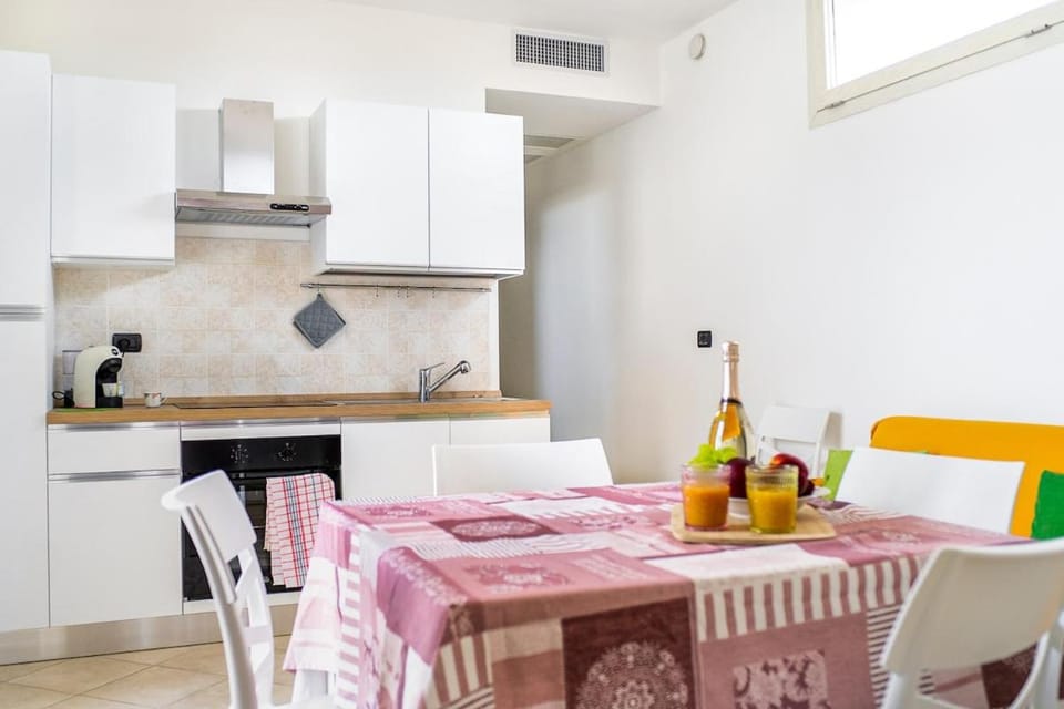 Appartamento con piscina, parcheggio privato e WiFi Apartment in Nardò