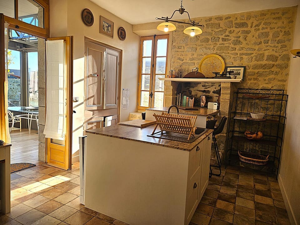 Ty Kabiten Apartment in Arzon