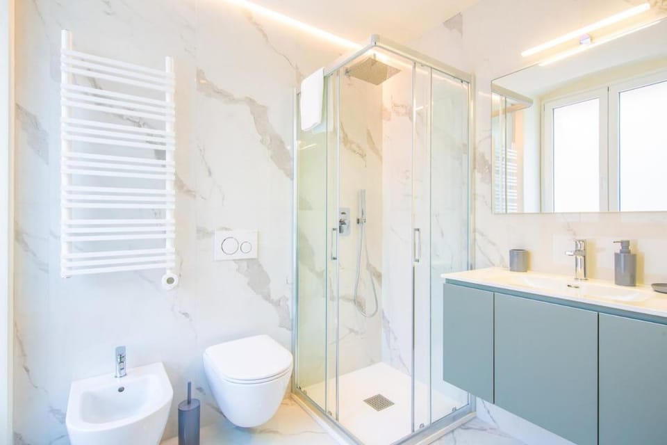 Luxury Apt for 4 guests with parking Apartment in Sestri Levante