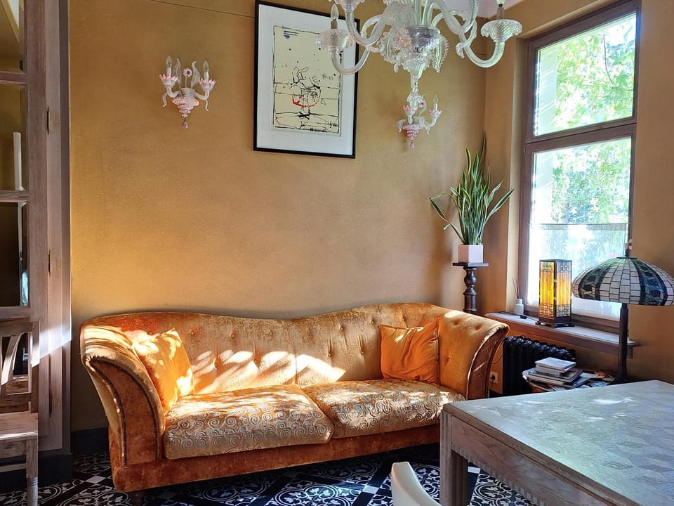 Property building, Communal lounge/ TV room