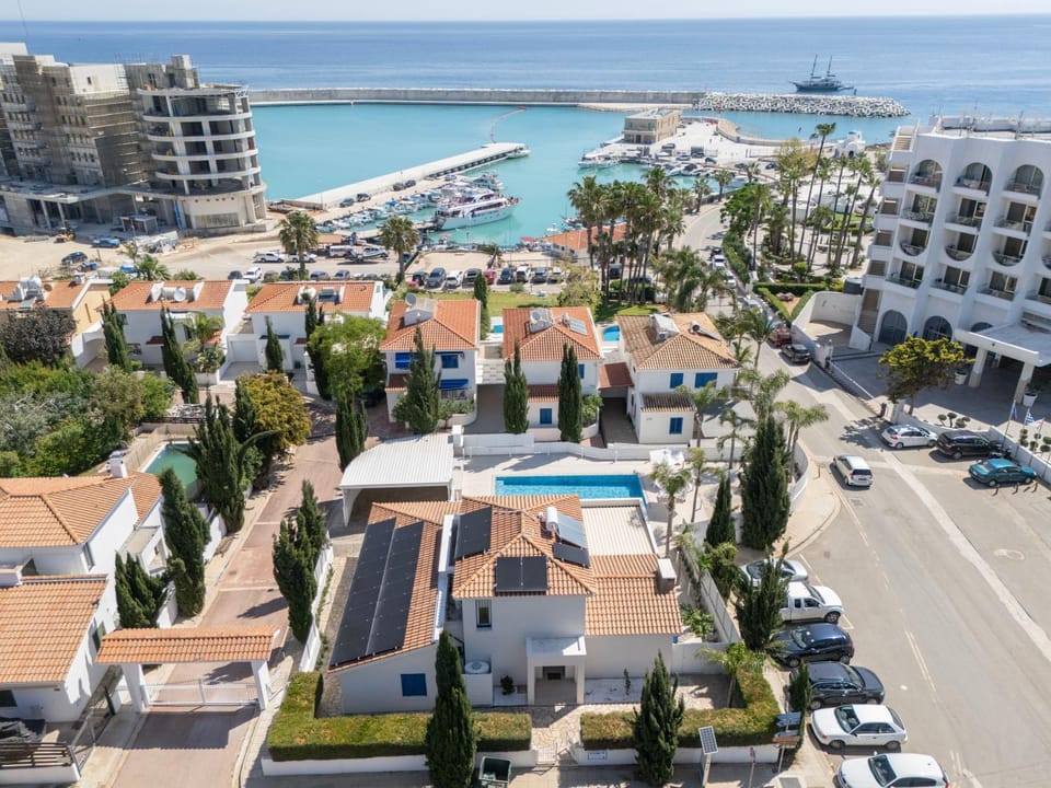Property building, Beach