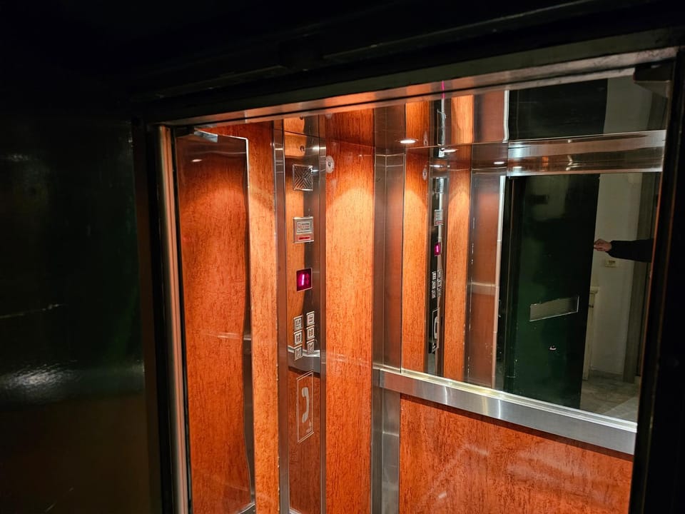 elevator