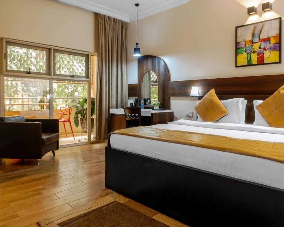 Bed, Balcony/Terrace, Photo of the whole room, Bedroom