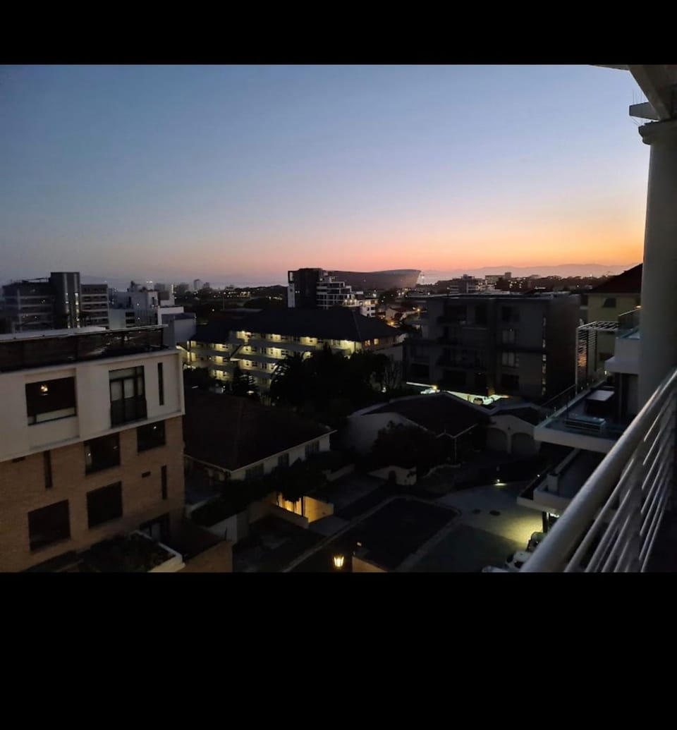 Neighbourhood, Balcony/Terrace