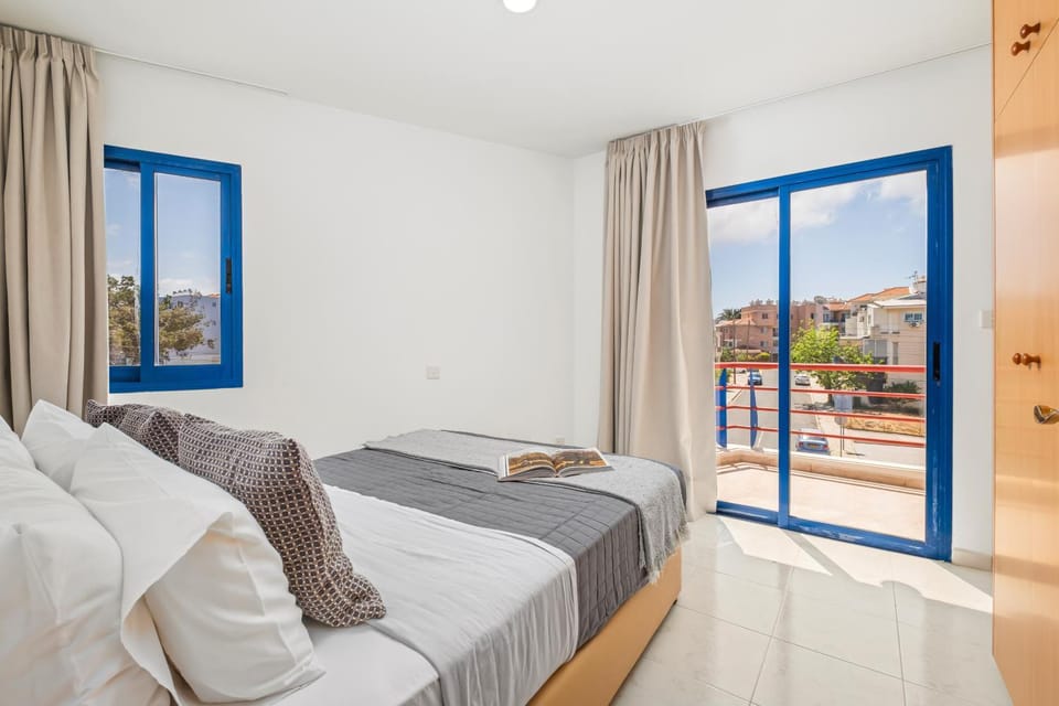Luna Residence by Nomads Apartment in Paphos