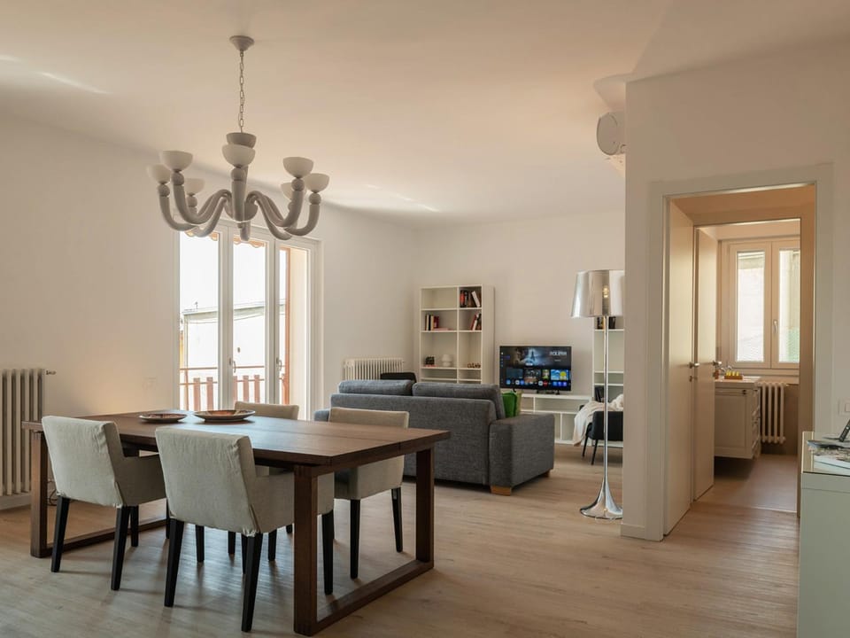 Casa Rita - Casa vacanze - free parking terrazze e giardino area barbecue FIRST CLASS Apartment in Province of Brescia