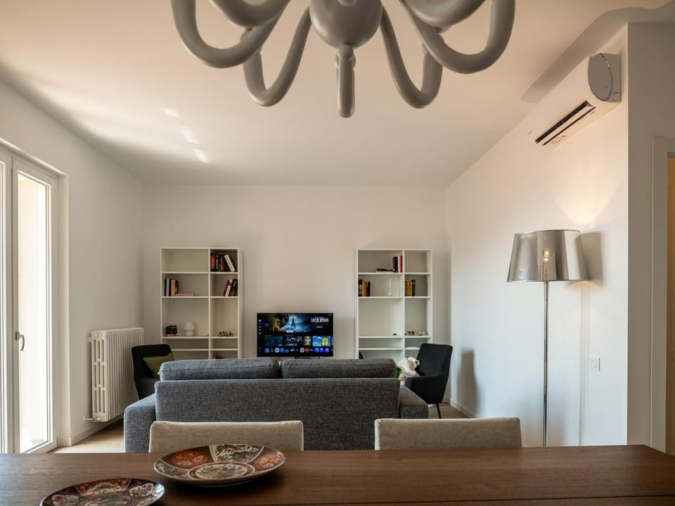 Casa Rita - Casa vacanze - free parking terrazze e giardino area barbecue FIRST CLASS Apartment in Province of Brescia
