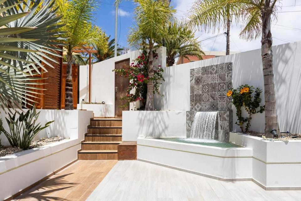 The Green Villa La Florida Villa in Abona