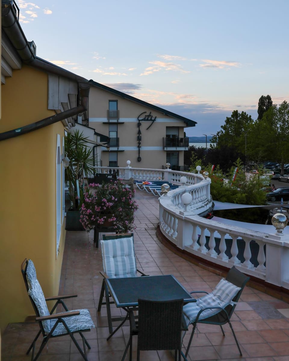 Y Panzió Bed and Breakfast in Hungary