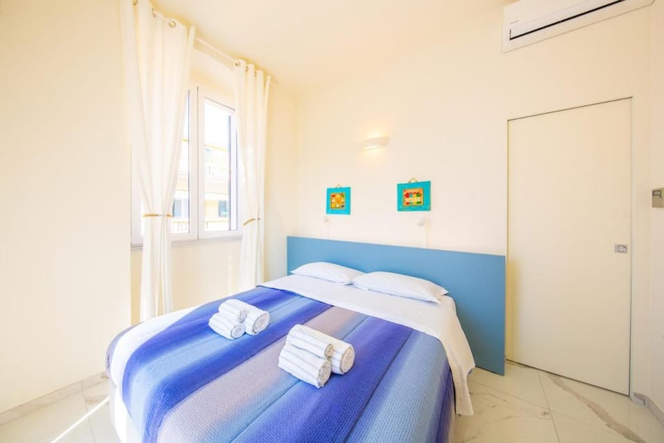 Luxury Apartment with 2 Bedrooms, 2 Bathrooms, 6 Guests Apartment in Sestri Levante