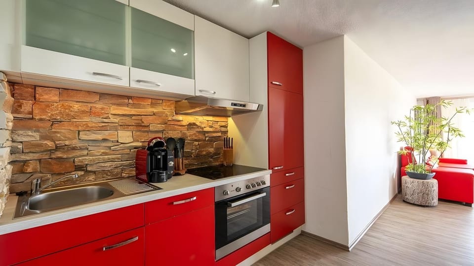 Kitchen or kitchenette, Living room