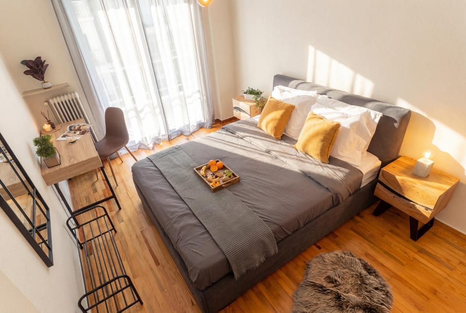 Bed, Bedroom, hair dryier, heating, air conditioner