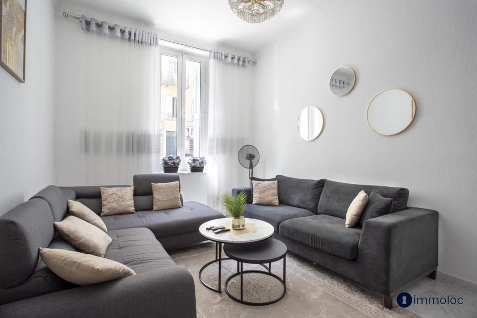 Air-conditioned apartment in the République district Apartment in Nice