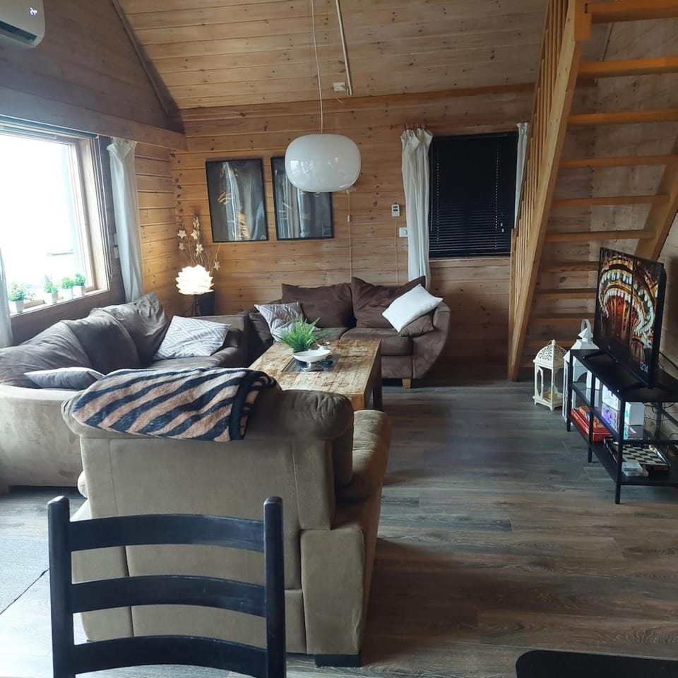 Cabin in Hjelmeland Cabin in Rogaland