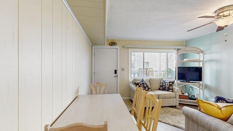 Inviting bayfront escape with outdoor seating pool and great location House in Ocean City