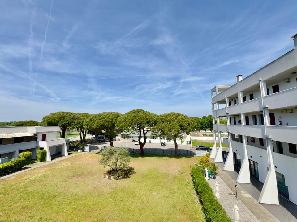 Inner courtyard view