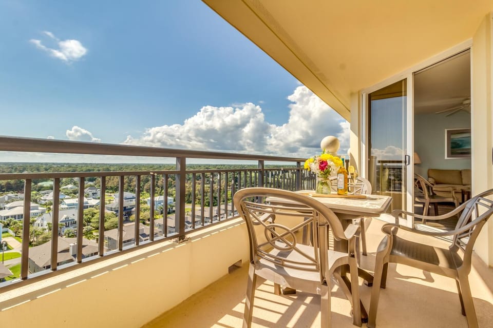 1512 - Type C Angled Oceanview Apartment in North Myrtle Beach