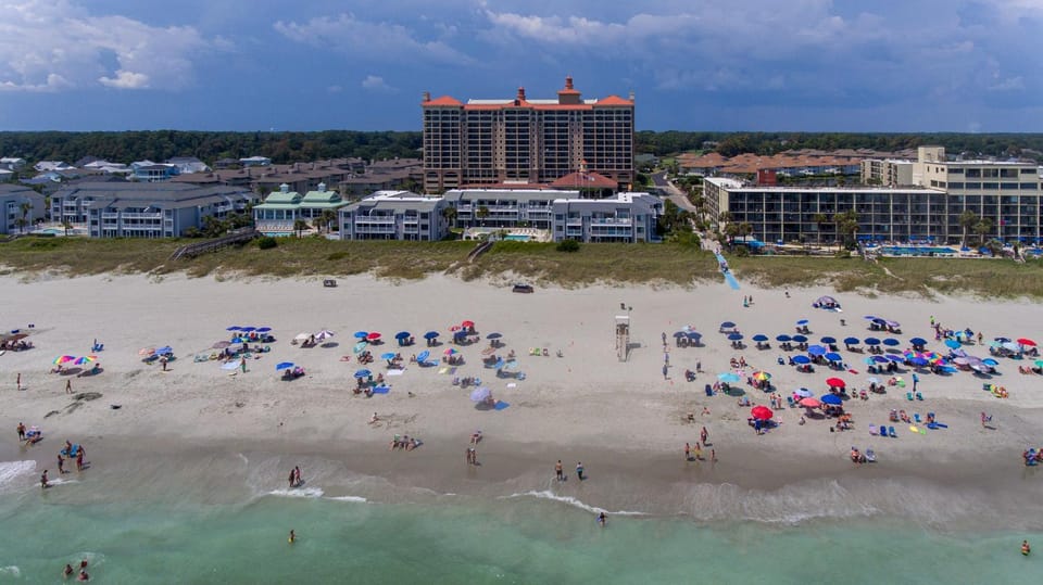 8012 - Type C Angled Oceanview Apartment in North Myrtle Beach