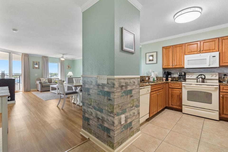 6012 - Type C Angled Oceanview Apartment in North Myrtle Beach