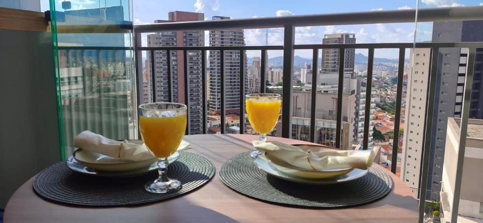 Balcony/Terrace, City view