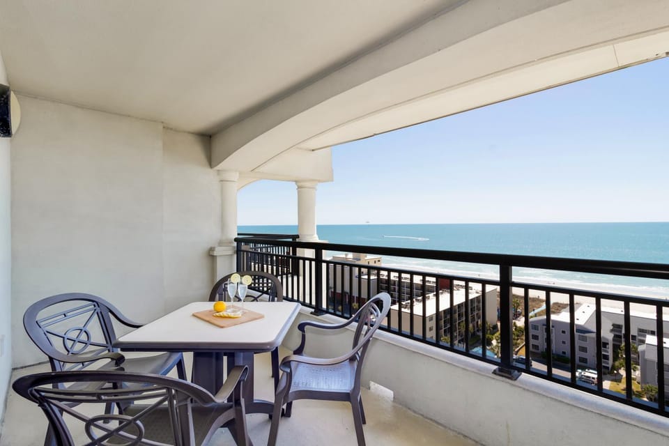 Day, Balcony/Terrace, Seating area, Sea view, furniture