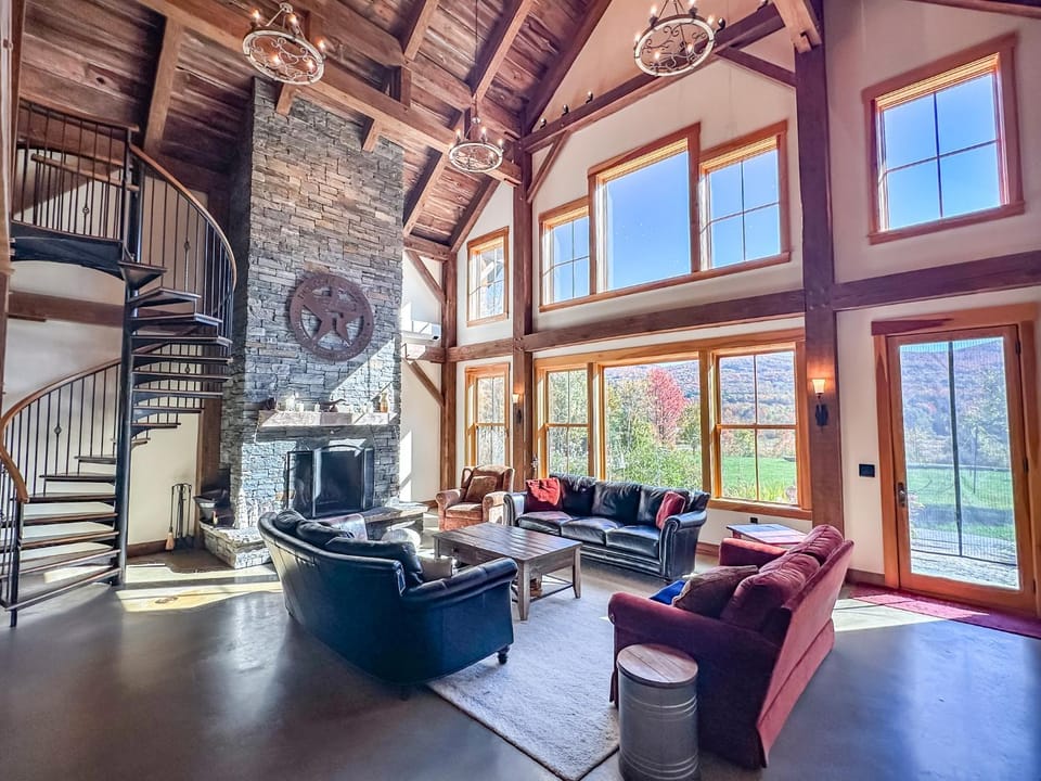 The Vines House in Warren
